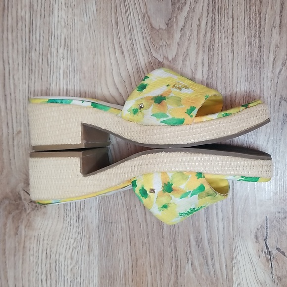 Franco Sarto Yellow Green Floral Low Heel Mules Sandals - Picture 8 of 13